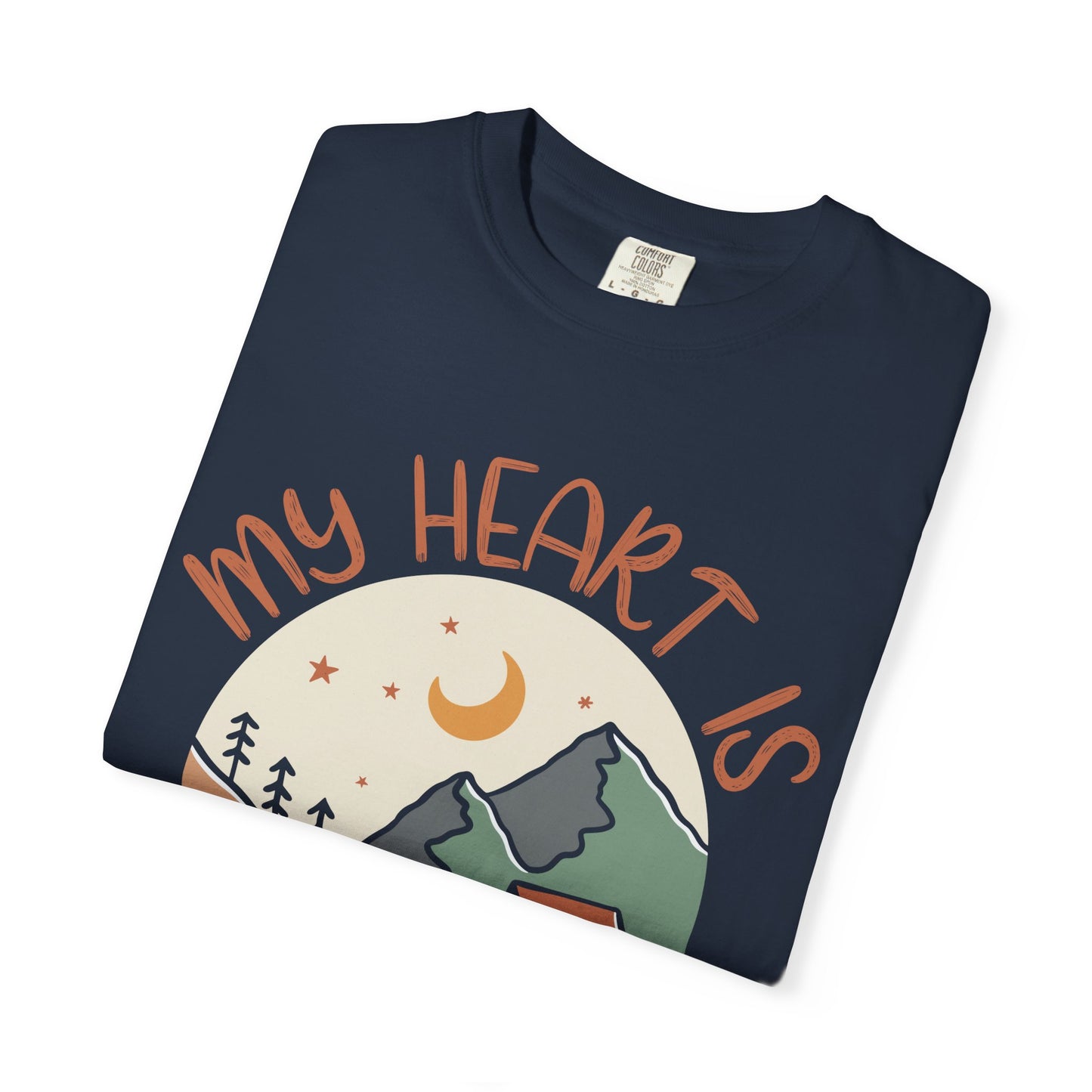 My Heart is in the Mountains Unisex T-Shirt – Perfect for Nature Lovers