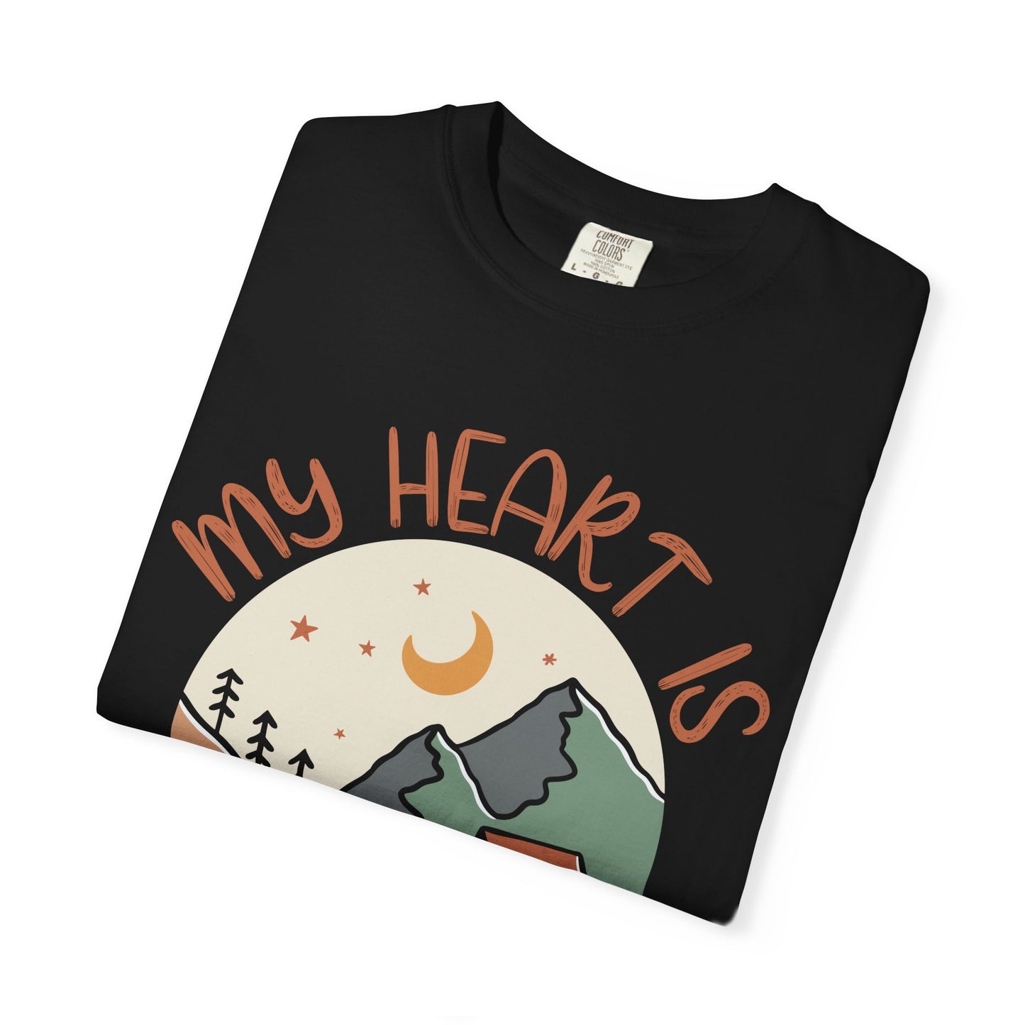 My Heart is in the Mountains Unisex T-Shirt – Perfect for Nature Lovers